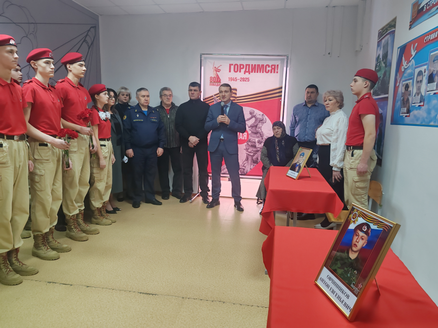 ОГРОМНАЯ БЛАГОДАРНОСТЬ РОДИТЕЛЯМ И НИЗКИЙ ПОКЛОН ЗА ВОСПИТАНИЕ ТАКИХ МУЖЕСТВЕННЫХ И ОТВАЖНЫХ ГЕРОЕВ.