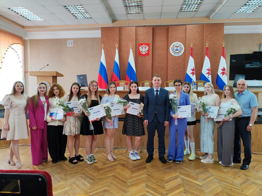 «Я ГОРЖУСЬ УСПЕХАМИ НАШЕЙ МОЛОДЕЖИ!».