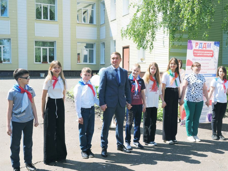 «ПУСТЬ КАЖДЫЙ ДЕНЬ ПРИНОСИТ НОВЫЕ ОТКРЫТИЯ!».