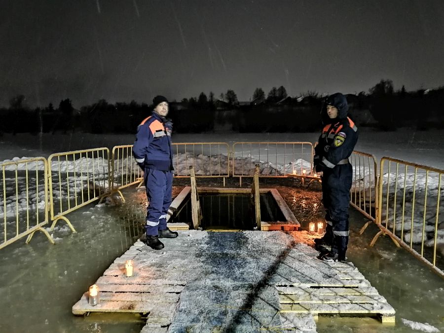 НА КРЕЩЕНИЕ В РАЙОНЕ ОБОРУДУЮТ СЕМЬ КУПЕЛЕЙ.