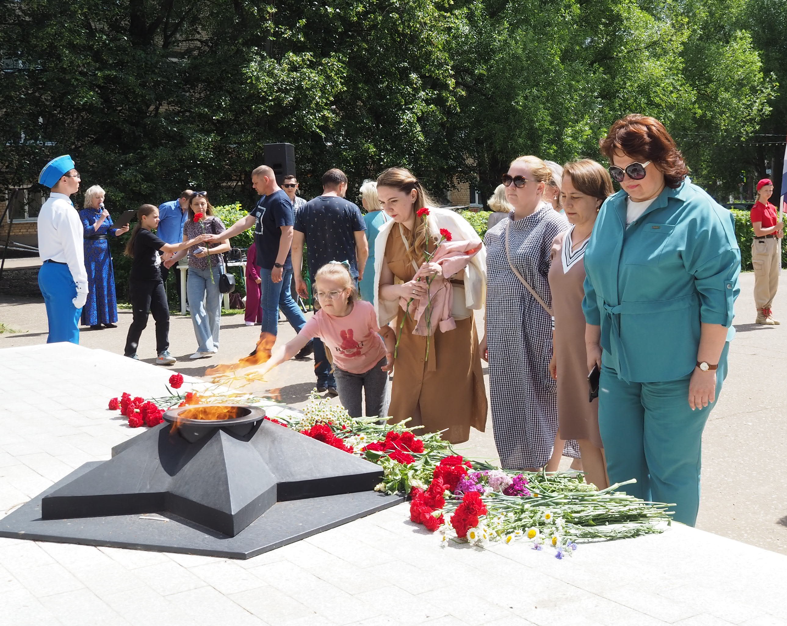 «МЫ ПОМНИМ О ПОДВИГАХ НАШИХ ПРЕДКОВ».