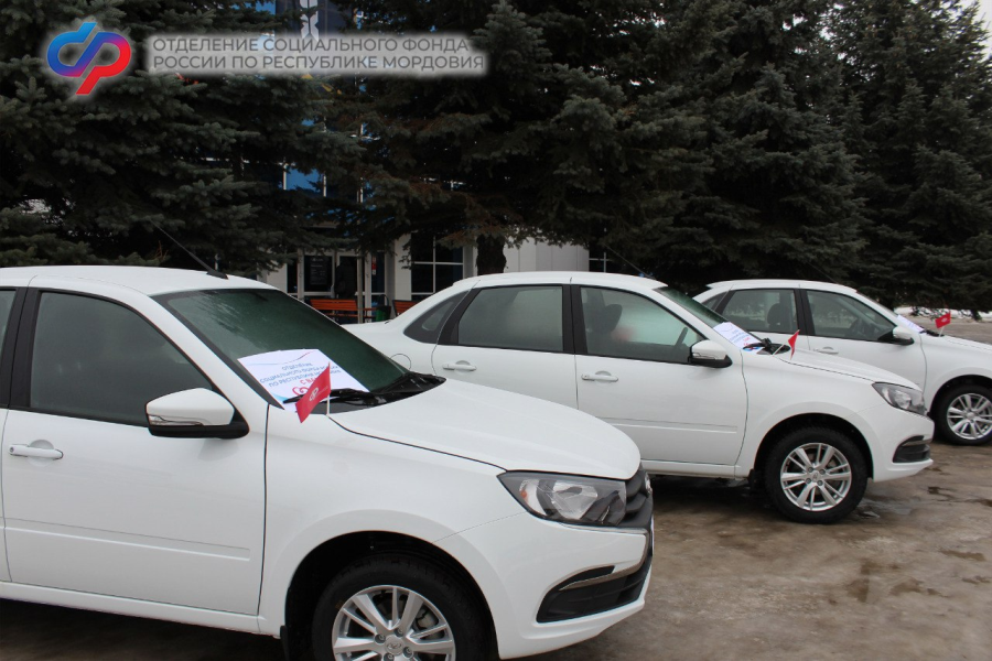 Новые автомобили LadaGranta.