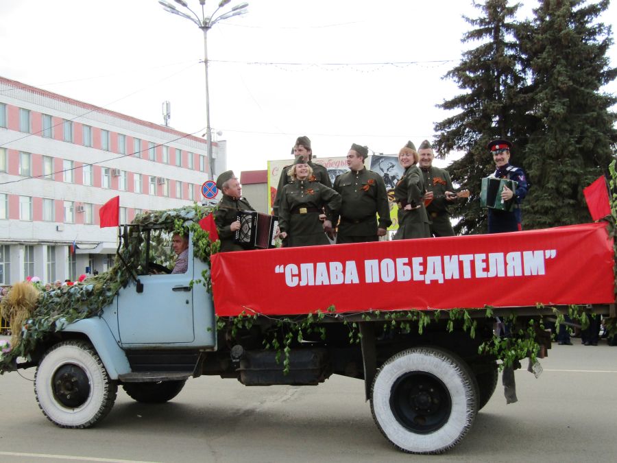 «ПЕСНИ НА КОЛЕСАХ».