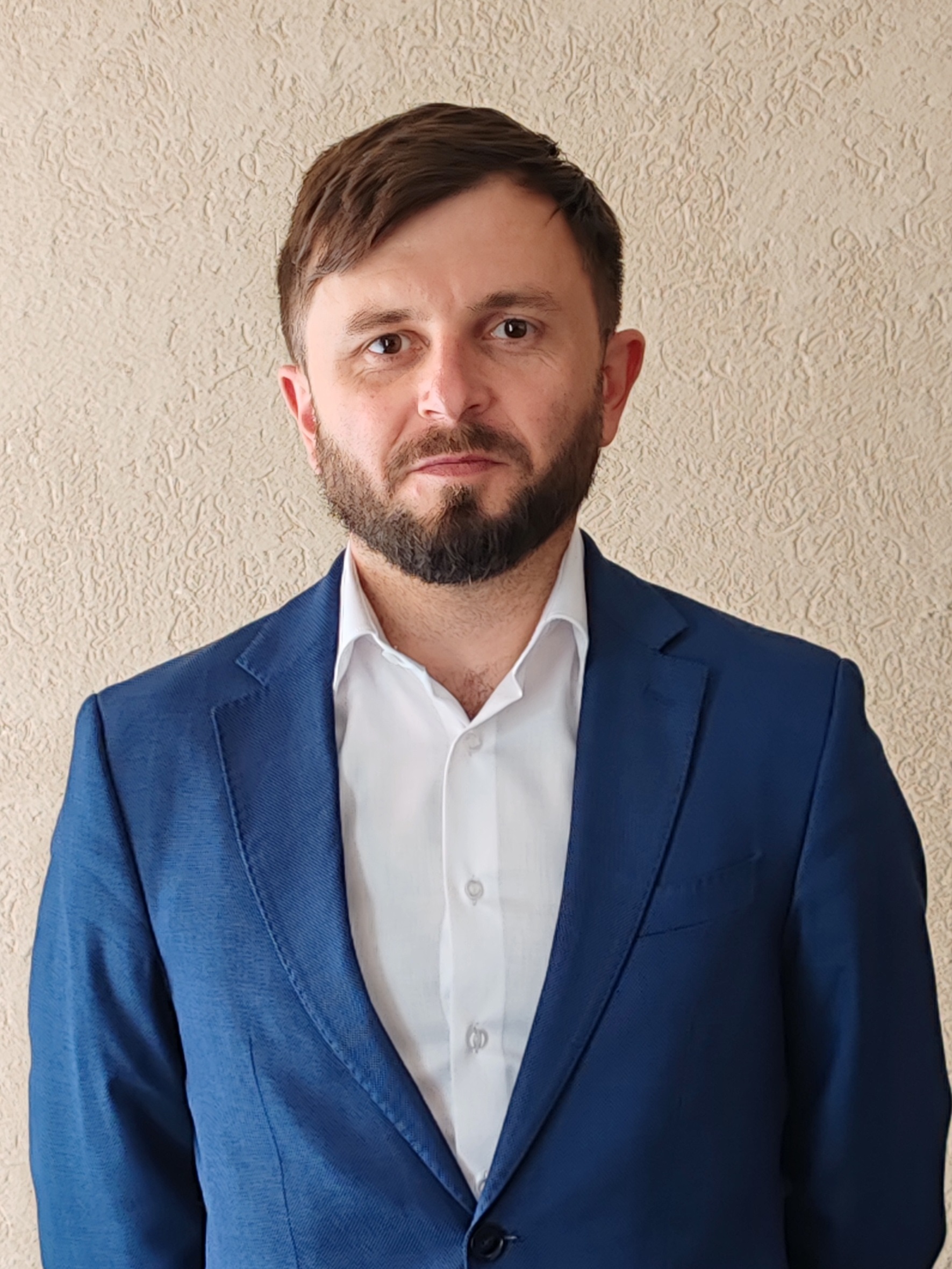 Сюваткин Сергей Александрович.