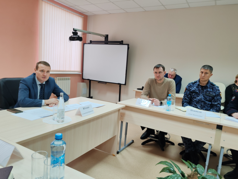 В ЦЕНТРЕ ВНИМАНИЯ АНТИНАРКОТИЧЕСКОЙ КОМИССИИ ПРОФИЛАКТИКА НАРКОМАНИИ СРЕДИ ШКОЛЬНИКОВ. В ЦЕНТРЕ ВНИМАНИЯ АНТИНАРКОТИЧЕСКОЙ КОМИССИИ ПРОФИЛАКТИКА НАРКОМАНИИ СРЕДИ ШКОЛЬНИКОВ.