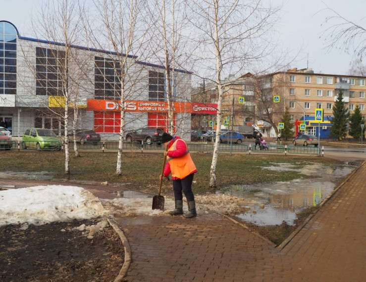 В РУЗАЕВКЕ ПРОДОЛЖАЕТСЯ УБОРКА ГОРОДСКИХ ТЕРРИТОРИЙ. В РУЗАЕВКЕ ПРОДОЛЖАЕТСЯ УБОРКА ГОРОДСКИХ ТЕРРИТОРИЙ.