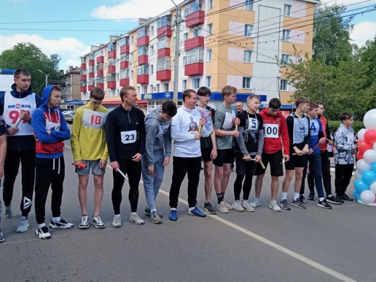 В РУЗАЕВКЕ В 55 РАЗ ПРОШЛА ЛЕГКОАТЛЕТИЧЕСКАЯ ЭСТАФЕТА. В РУЗАЕВКЕ В 55 РАЗ ПРОШЛА ЛЕГКОАТЛЕТИЧЕСКАЯ ЭСТАФЕТА.