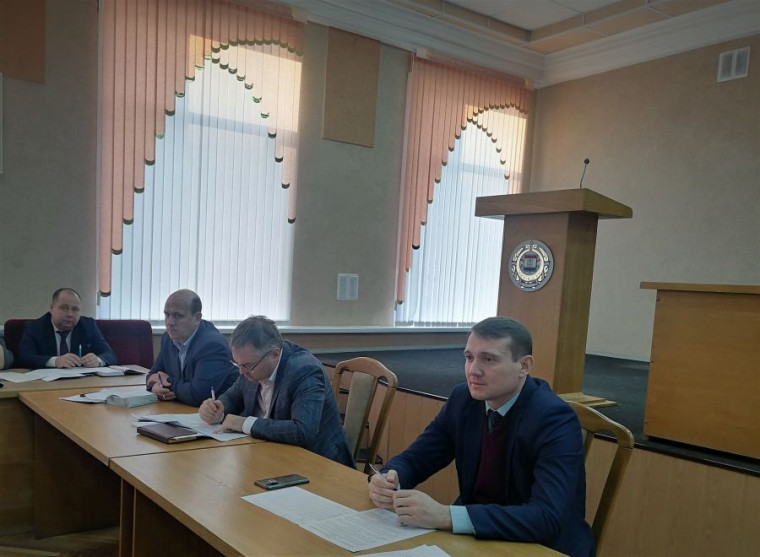 «У ВАШИХ ЖИТЕЛЕЙ ЕСТЬ ПРЕКРАСНАЯ ВОЗМОЖНОСТЬ РАБОТАТЬ РЯДОМ С ДОМОМ И ЖИТЬ В КОМФОРТНЫХ УСЛОВИЯХ ВМЕСТЕ СО СВОЕЙ СЕМЬЕЙ». «У ВАШИХ ЖИТЕЛЕЙ ЕСТЬ ПРЕКРАСНАЯ ВОЗМОЖНОСТЬ РАБОТАТЬ РЯДОМ С ДОМОМ И ЖИТЬ В КОМФОРТНЫХ УСЛОВИЯХ ВМЕСТЕ СО СВОЕЙ СЕМЬЕЙ».