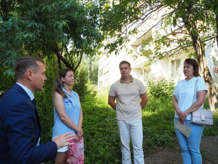 НА ЛИЧНОМ КОНТРОЛЕ ГЛАВ. НА ЛИЧНОМ КОНТРОЛЕ ГЛАВ.