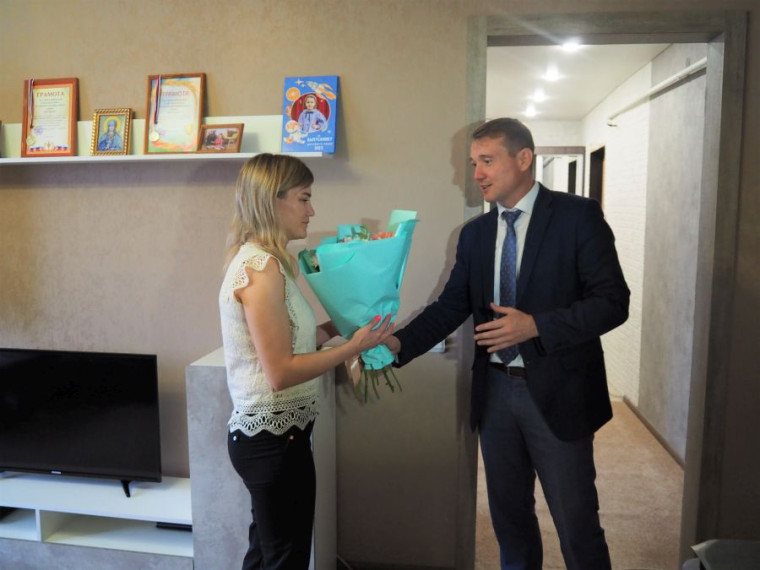 В РУЗАЕВСКОМ РАЙОНЕ ВСЕ ДЕТИ-ПЕРВОКЛАССНИКИ УЧАСТНИКОВ СВО НЕ ОСТАНУТСЯ БЕЗ ВНИМАНИЯ. В РУЗАЕВСКОМ РАЙОНЕ ВСЕ ДЕТИ-ПЕРВОКЛАССНИКИ УЧАСТНИКОВ СВО НЕ ОСТАНУТСЯ БЕЗ ВНИМАНИЯ.
