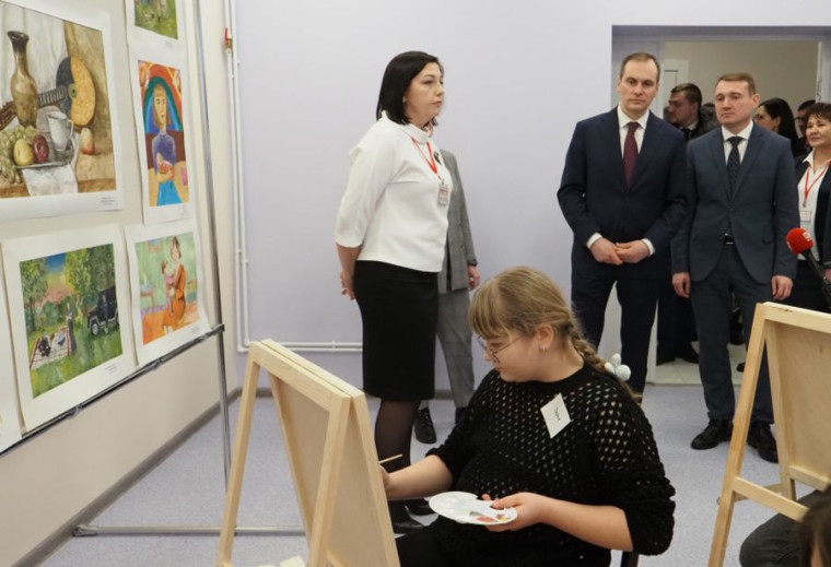 НОВЫЙ ДОМ КУЛЬТУРЫ СТАЛ МЕСТОМ ПРИТЯЖЕНИЯ ДЛЯ ВСЕХ ЖИТЕЛЕЙ КРАСНОГО СЕЛЬЦА. НОВЫЙ ДОМ КУЛЬТУРЫ СТАЛ МЕСТОМ ПРИТЯЖЕНИЯ ДЛЯ ВСЕХ ЖИТЕЛЕЙ КРАСНОГО СЕЛЬЦА.