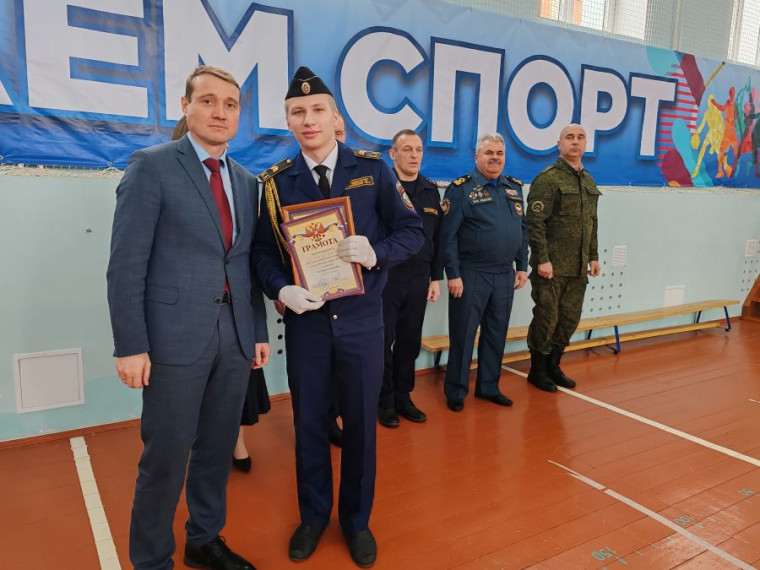 «ИМЕННО В СТРОЮ РОЖДАЕТСЯ ОСОБОЕ ВЗАИМОПОНИМАНИЕ». «ИМЕННО В СТРОЮ РОЖДАЕТСЯ ОСОБОЕ ВЗАИМОПОНИМАНИЕ».