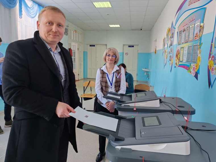 «МЫ ВЫБИРАЕМ ЛИДЕРА». «МЫ ВЫБИРАЕМ ЛИДЕРА».